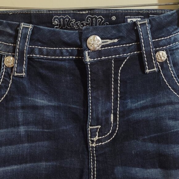 Miss Me Size 28 Mid-Rise Embroidered Swirly Rhinestone Designed Back Pockets Jea - Picture 7 of 10
